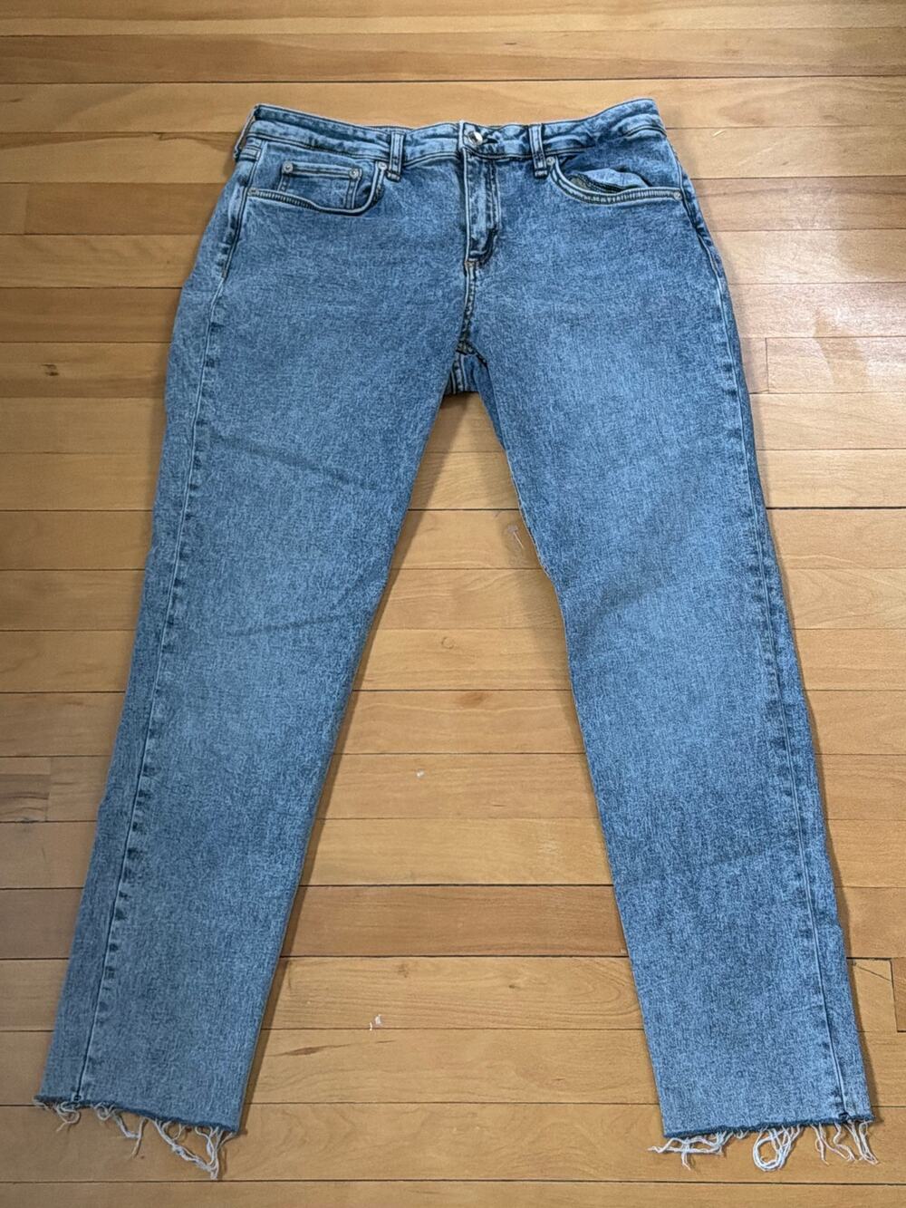 Rag & Bone Size 29 Distressed Low Rise Light Wash "Nora" Jeans